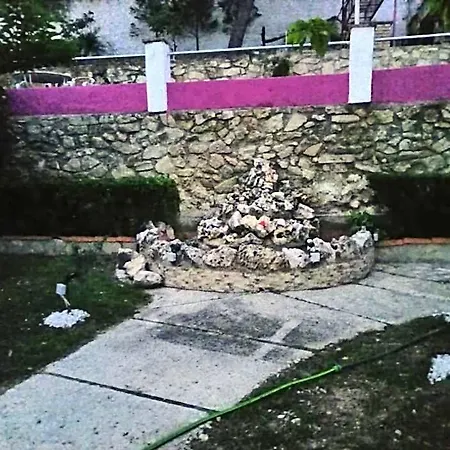מלון Pachita Alhama de Aragón